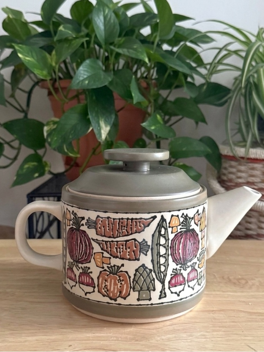 Stoneware Teapot Vintage Mid-Century Vegetable Motif Autumn Harvest Retro 1970s